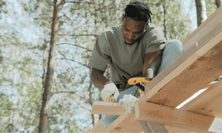 Man working for roofing service