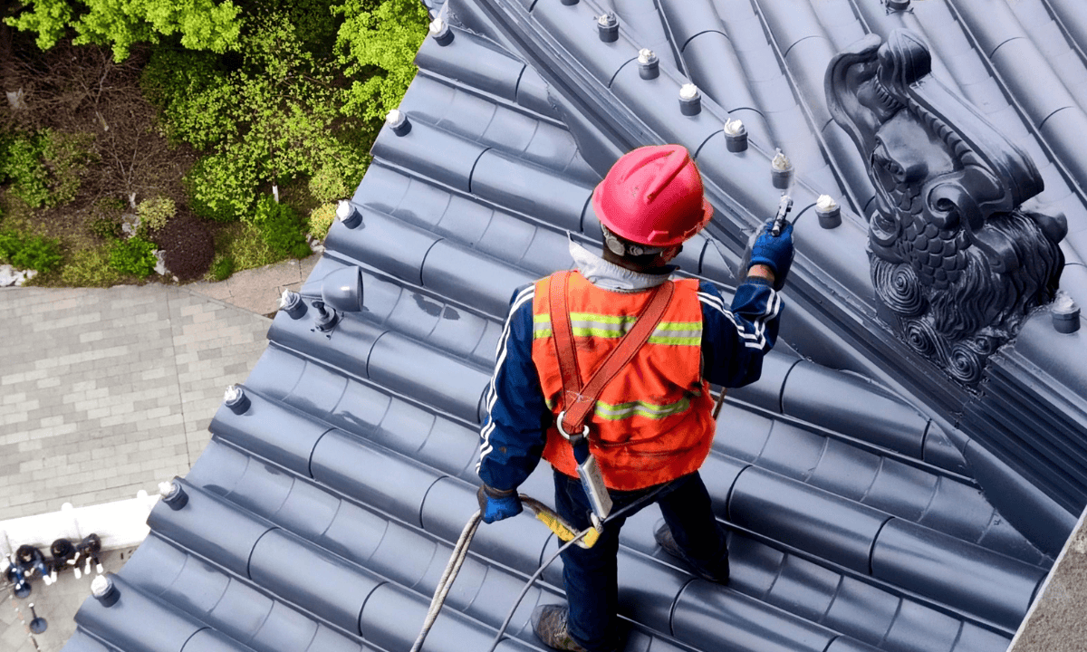 5 Advertising Tactics a Good Marketing Agency Uses for Roofers